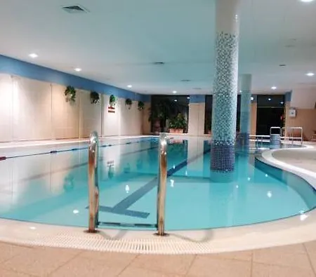喜百年休闲中心酒店 酒店